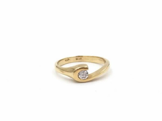 Solitario para mujer en oro 18k