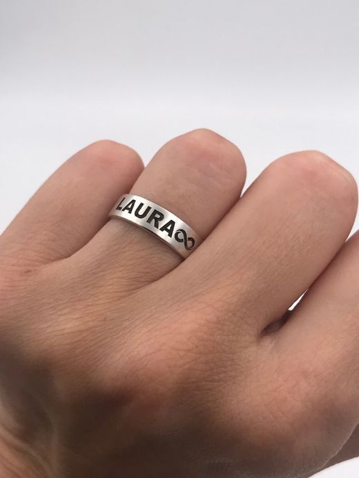 Personalisierter Silberring dicker Buchstabe