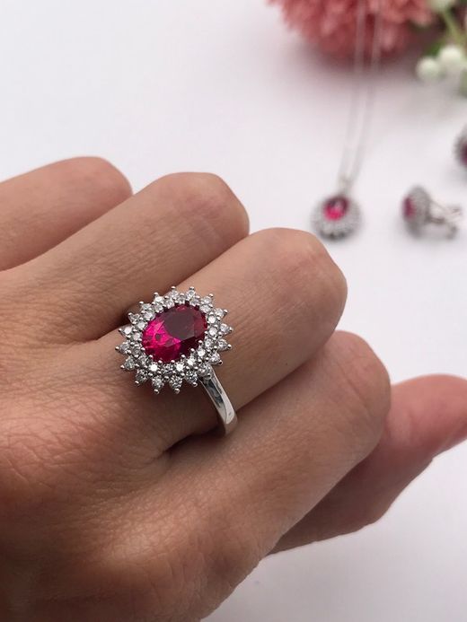 Erdbeer-Rosette-Silberring