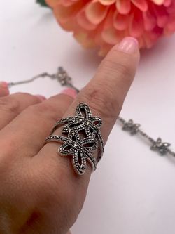 Anillo Elegant de plata de ley Flowers