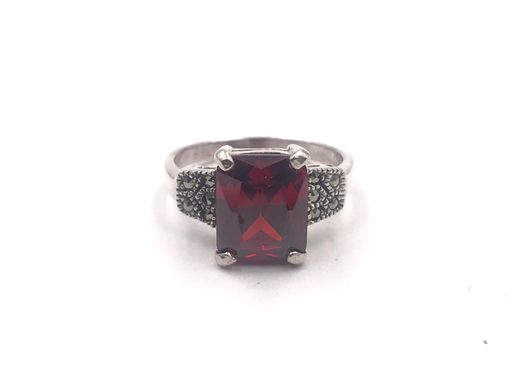 Anillo Elegant de plata de ley Square Red