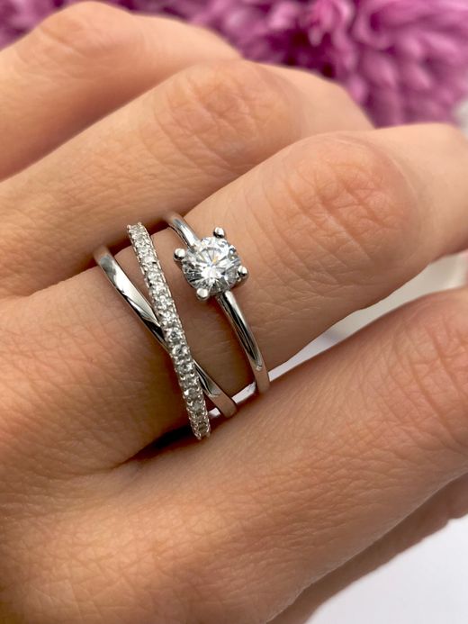 Anillo en plata de ley Lonely