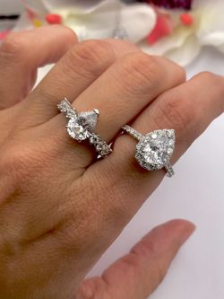 Anillo en plata de ley Tear White