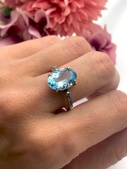 Ring aus Sterlingsilber und natürlichem Topas