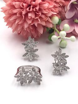Anillo Flowers