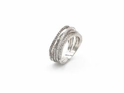 Anillo de plata de ley con múltiples brazos cruzados de circonitas