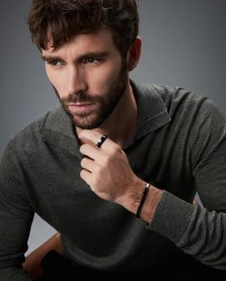 Anel Viceroy em aço inoxidável, com revestimento IP preto e cinza.