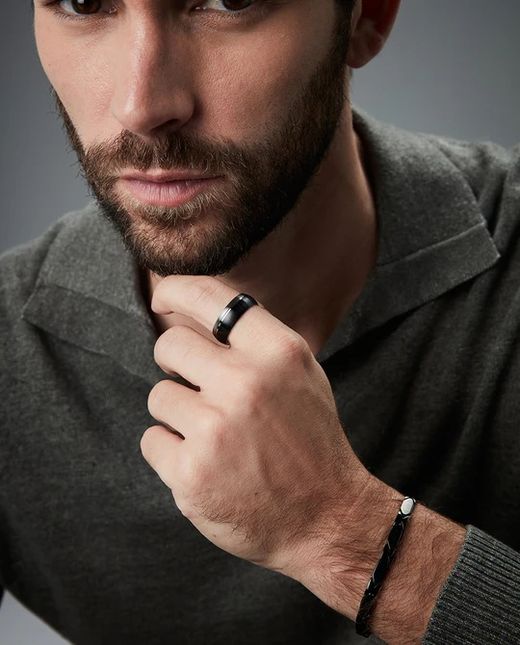 Anel Viceroy em aço inoxidável, com revestimento IP preto e cinza.