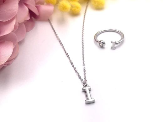 Rhodinierte Silberringe mit Buchstaben