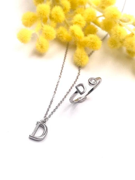 Rhodinierte Silberringe mit Buchstaben