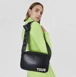 Tous Reporter Carol Schwarze Umhängetasche