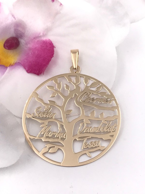 Colgante de oro 18 quilates con árbol de la vida personalizado — Miralles  Arévalo Joyeros