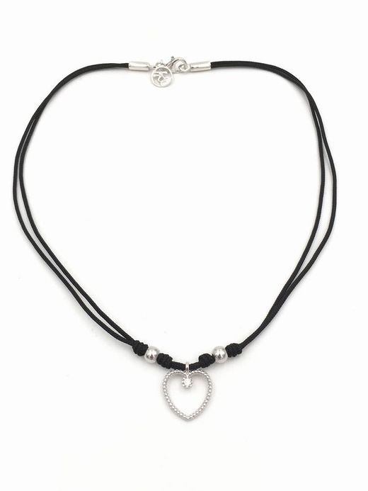 Silberanhänger mit Herz, aus Nylon