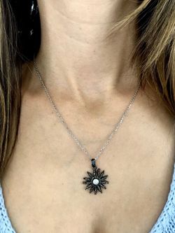 Mittlerer Anhänger aus Sterlingsilber Eguzkilore Schwarz