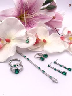 Colgante en plata de ley Tear Emerald