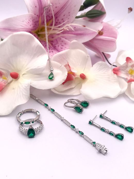 Colgante en plata de ley Tear Emerald