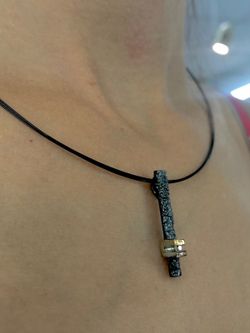 Stamm-Anhänger aus Sterlingsilber mit Diamant