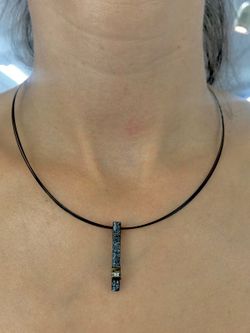 Stamm-Anhänger aus Sterlingsilber mit Diamant