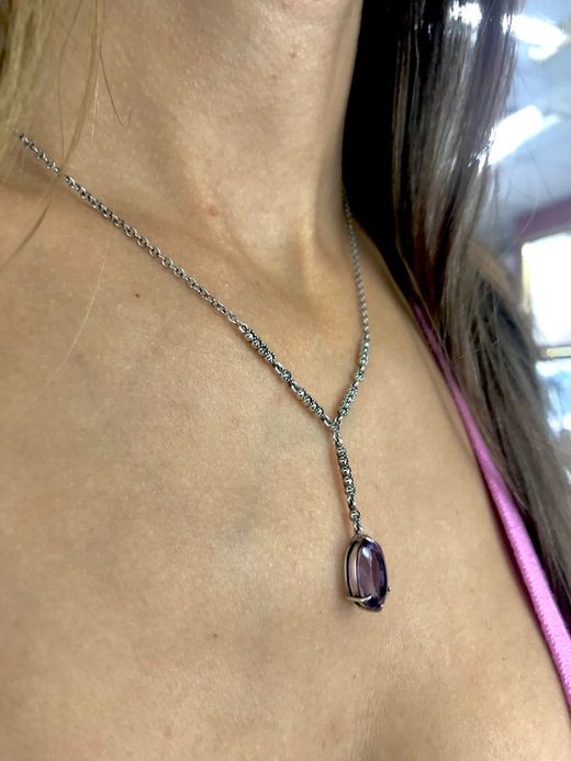 Anhänger aus Sterlingsilber und natürlichem Amethyst