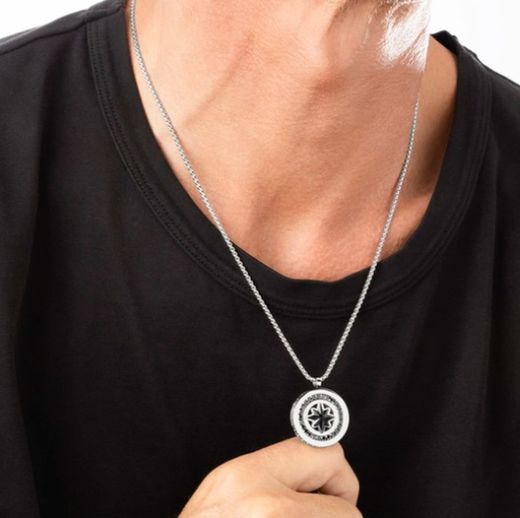 Anhänger im Lotusstil mit Stern und Zirkonen