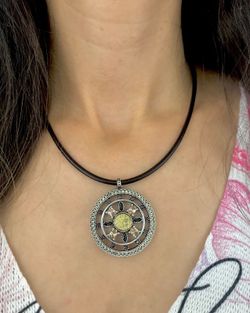 Maya-Silberanhänger