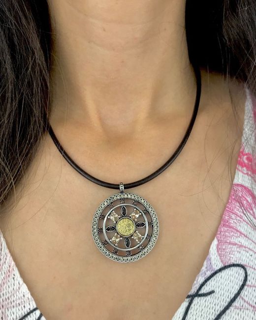 Maya-Silberanhänger