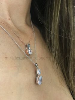 Doppelter Salvatore-Anhänger