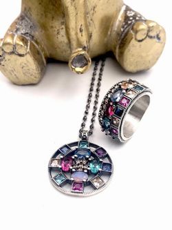 Quadratischer Multi-Anhänger