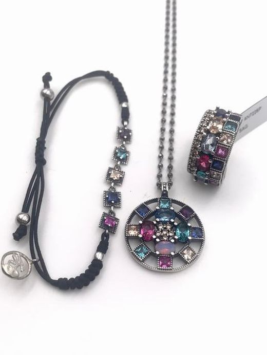 Quadratischer Multi-Anhänger