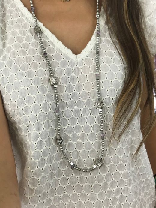 Collar largo de Viceroy con cristales de colores