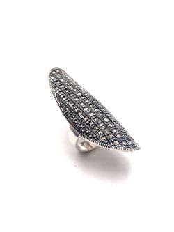 Espectacular Anillo Elegant de plata de ley Suttle
