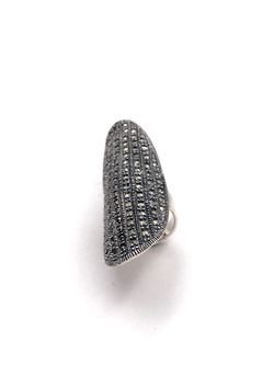 Espectacular Anillo Elegant de plata de ley Suttle