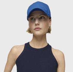Tous Blaue Metall-Logokappe