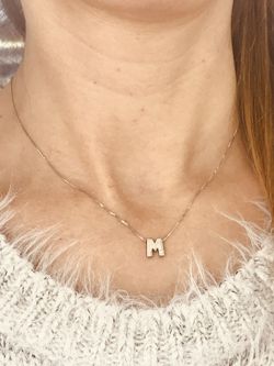 Initialen aus 18 Karat Weißgold mit Brillanten