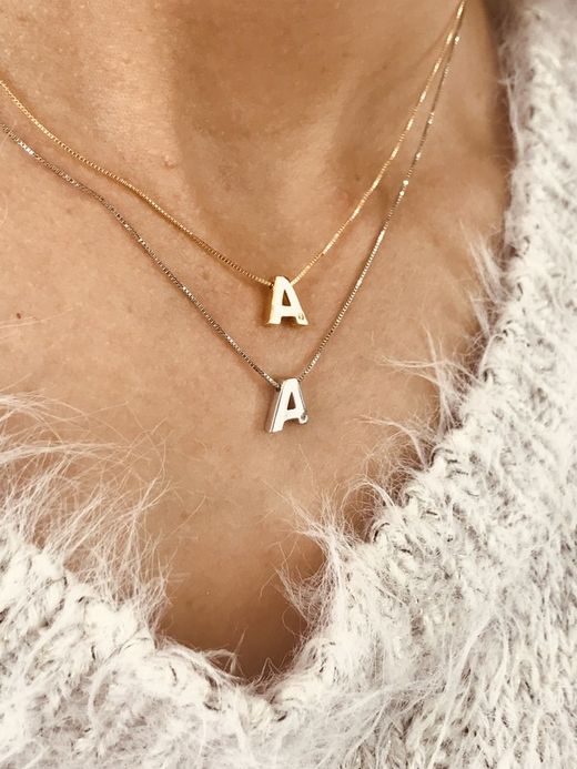 Initialen aus 18 Karat Weißgold mit Brillanten