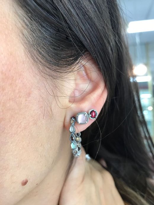 Boucle d'Oreille Minimal Grenat Raive