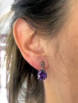 Pendientes Elegant de plata de ley Purple