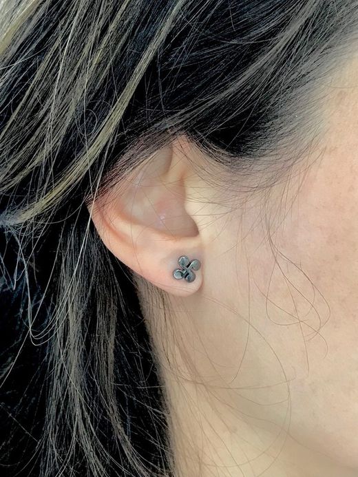 Boucles d'oreilles Lauburu noires en argent sterling