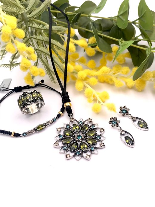 Pendientes largos de plata Mystical