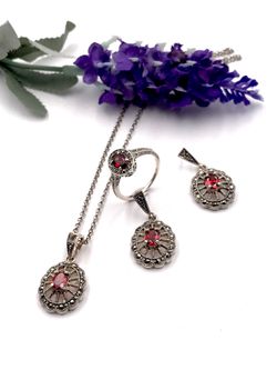 Pendientes largos Elegant de plata de ley Circle Red