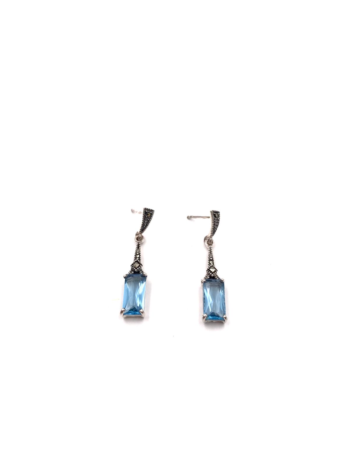 Pendientes largos Elegant en plata de ley Square Cel