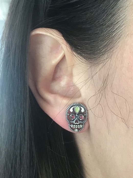 Raive Totenkopf-Ohrringe