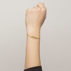 Vergoldetes Silberarmband mit durchbrochenem Herz und Schlüssel