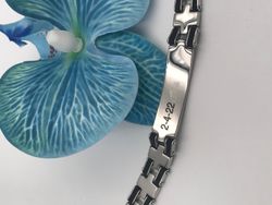Pulsera Lotus unisex de acero y silicona