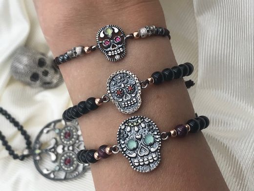 Pulsera de plata con calavera mejicana