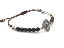 Pulsera de plata con calavera mejicana