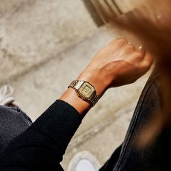 Casio Vintage Digital Medium Golduhr