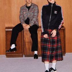 Reloj casio digital A159 unisex chapado dorado con cierre deslizante