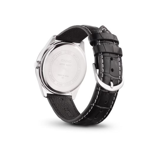 Relógio Casio com pulseira de couro preta e mostrador branco MTP-1302PL