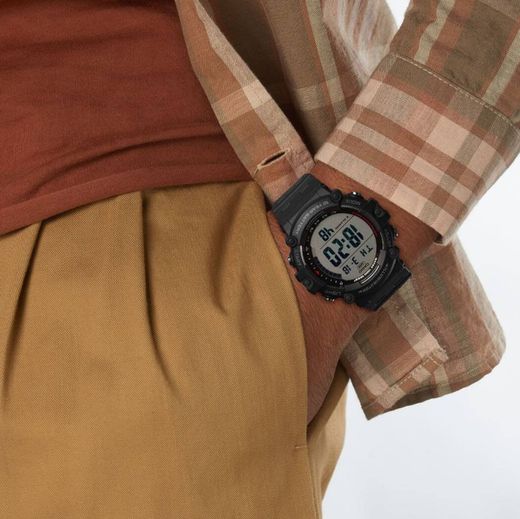 Montre Casio numérique noire